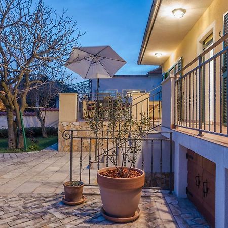 Holiday House Lavanda فرسي المظهر الخارجي الصورة